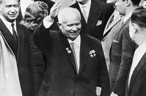 Pokrytie ameriki kak hrushhjov raspolozhil k sebe narod gosudarstva protivnika 71b56e5.webp