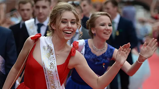Fotograf razvel vypusknye klassy na dengi i ischez 2528a58.webp